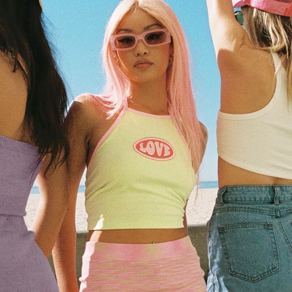 Princess Polly Love me Harder Halter Top. Green. Size 4 small